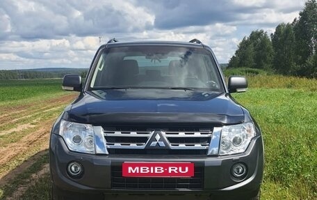 Mitsubishi Pajero IV, 2013 год, 2 700 000 рублей, 5 фотография
