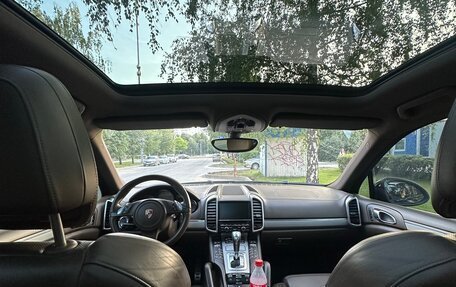 Porsche Cayenne III, 2010 год, 1 600 000 рублей, 10 фотография