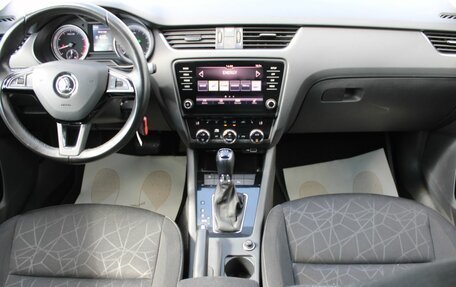 Skoda Octavia, 2019 год, 1 889 000 рублей, 20 фотография