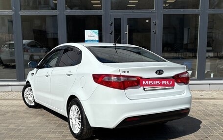 KIA Rio III рестайлинг, 2014 год, 890 000 рублей, 4 фотография