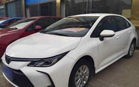 Toyota Corolla, 2022 год, 1 500 000 рублей, 2 фотография