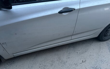 Hyundai Solaris II рестайлинг, 2014 год, 700 000 рублей, 6 фотография