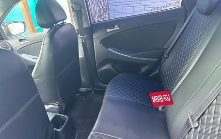 Hyundai Solaris II рестайлинг, 2014 год, 700 000 рублей, 4 фотография