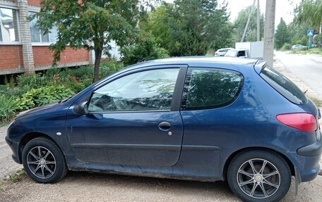 Peugeot 206, 2001 год, 200 000 рублей, 3 фотография