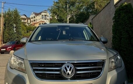 Volkswagen Tiguan I, 2010 год, 1 560 000 рублей, 2 фотография
