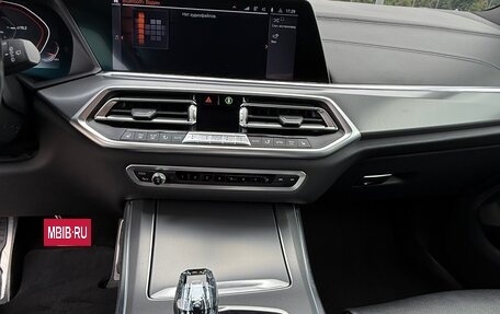 BMW X5, 2019 год, 5 400 000 рублей, 14 фотография