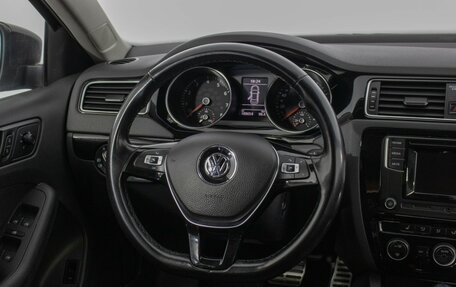 Volkswagen Jetta VI, 2017 год, 1 250 000 рублей, 15 фотография