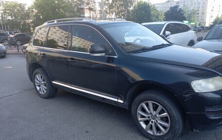 Volkswagen Touareg III, 2006 год, 630 000 рублей, 3 фотография