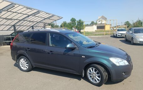 KIA cee'd I рестайлинг, 2008 год, 690 000 рублей, 1 фотография