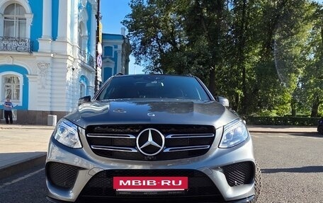 Mercedes-Benz GLE, 2017 год, 3 490 000 рублей, 2 фотография