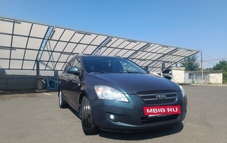 KIA cee'd I рестайлинг, 2008 год, 690 000 рублей, 2 фотография