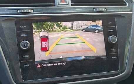 Volkswagen Tiguan II, 2020 год, 2 600 000 рублей, 11 фотография