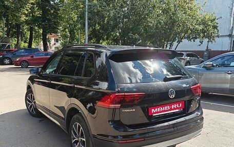 Volkswagen Tiguan II, 2020 год, 2 600 000 рублей, 3 фотография