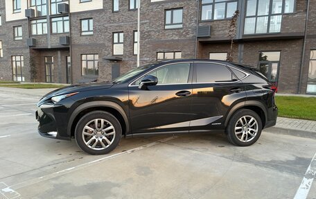 Lexus NX I, 2017 год, 3 800 000 рублей, 3 фотография