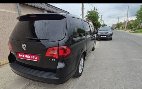 Volkswagen Routan, 2012 год, 1 400 000 рублей, 3 фотография