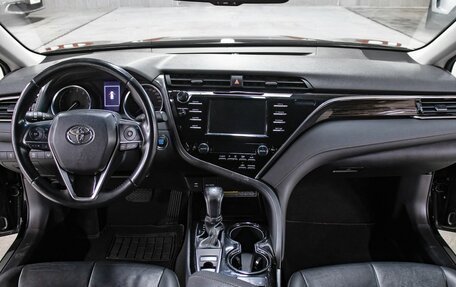 Toyota Camry, 2020 год, 2 749 000 рублей, 14 фотография
