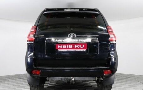 Toyota Land Cruiser Prado 150 рестайлинг 2, 2017 год, 4 547 000 рублей, 6 фотография