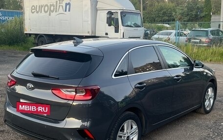 KIA cee'd III, 2019 год, 1 750 000 рублей, 3 фотография