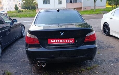 BMW 5 серия, 2004 год, 999 999 рублей, 2 фотография