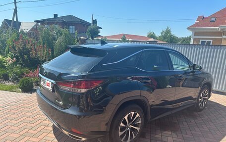 Lexus RX IV рестайлинг, 2019 год, 4 150 000 рублей, 5 фотография