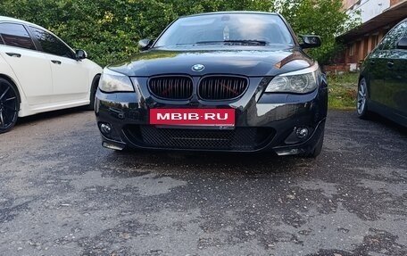 BMW 5 серия, 2004 год, 999 999 рублей, 6 фотография