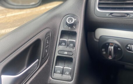 Volkswagen Golf VI, 2012 год, 1 050 000 рублей, 26 фотография