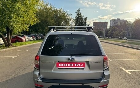 Subaru Forester, 2011 год, 1 800 000 рублей, 2 фотография