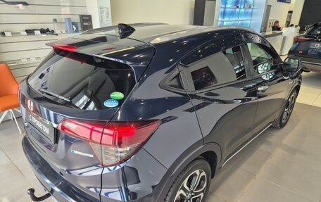 Honda Vezel, 2019 год, 1 390 000 рублей, 8 фотография