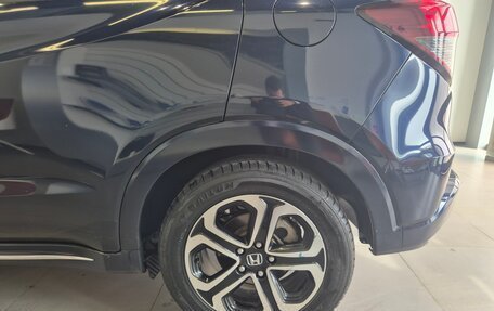 Honda Vezel, 2019 год, 1 390 000 рублей, 15 фотография