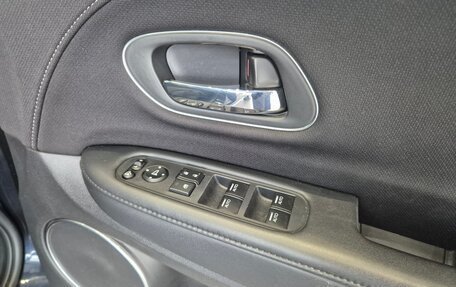 Honda Vezel, 2019 год, 1 390 000 рублей, 39 фотография