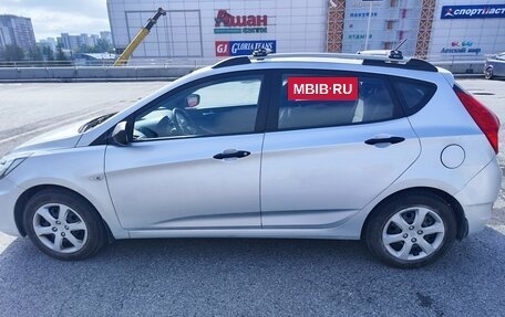 Hyundai Solaris II рестайлинг, 2013 год, 1 150 000 рублей, 4 фотография