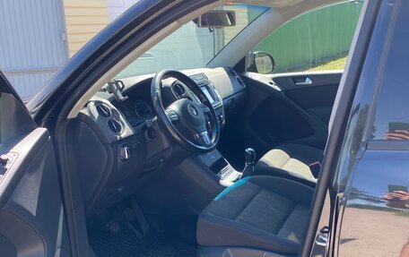 Volkswagen Tiguan I, 2012 год, 840 000 рублей, 4 фотография