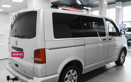 Volkswagen Caravelle T5, 2011 год, 1 698 789 рублей, 4 фотография