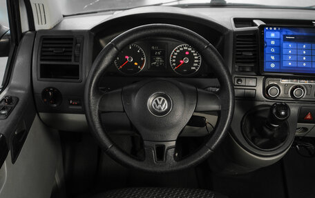 Volkswagen Caravelle T5, 2011 год, 1 698 789 рублей, 16 фотография