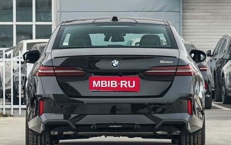 BMW 5 серия, 2025 год, 6 950 555 рублей, 9 фотография