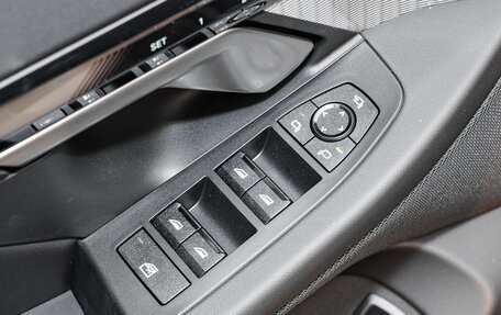 BMW 5 серия, 2025 год, 6 950 555 рублей, 26 фотография