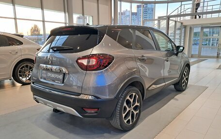 Renault Kaptur I рестайлинг, 2017 год, 1 414 000 рублей, 5 фотография