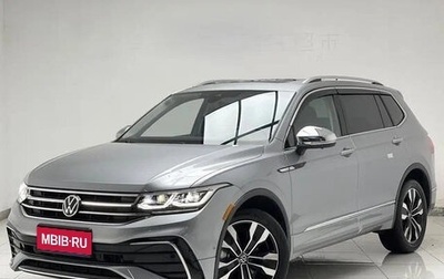 Volkswagen Tiguan II, 2022 год, 2 100 200 рублей, 1 фотография