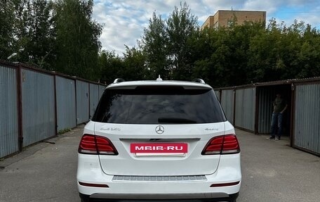 Mercedes-Benz GLE, 2015 год, 3 800 000 рублей, 4 фотография