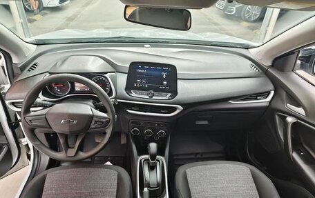 Chevrolet Tracker, 2021 год, 1 150 000 рублей, 9 фотография