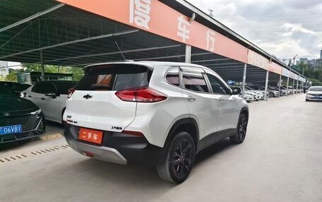Chevrolet Tracker, 2021 год, 1 150 000 рублей, 6 фотография