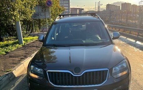 Skoda Yeti I рестайлинг, 2014 год, 1 000 000 рублей, 3 фотография