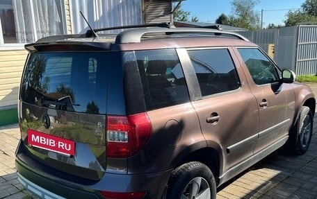 Skoda Yeti I рестайлинг, 2014 год, 1 000 000 рублей, 9 фотография