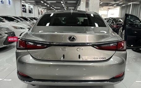Lexus ES VII, 2021 год, 2 600 000 рублей, 5 фотография