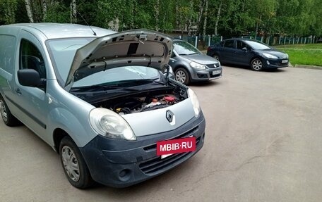 Renault Kangoo II рестайлинг, 2011 год, 599 999 рублей, 4 фотография