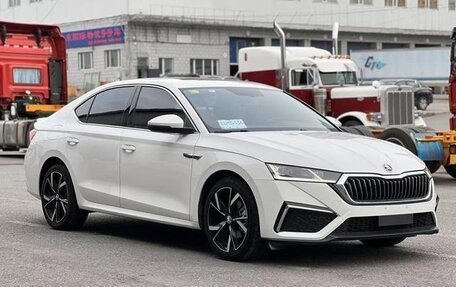 Skoda Octavia IV, 2022 год, 1 813 000 рублей, 8 фотография