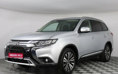 Mitsubishi Outlander III рестайлинг 3, 2018 год, 1 997 000 рублей, 1 фотография