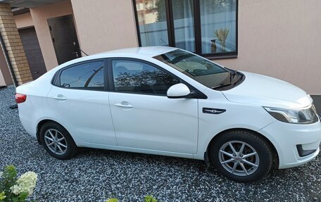 KIA Rio III рестайлинг, 2013 год, 800 000 рублей, 6 фотография