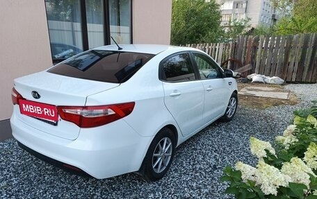KIA Rio III рестайлинг, 2013 год, 800 000 рублей, 5 фотография
