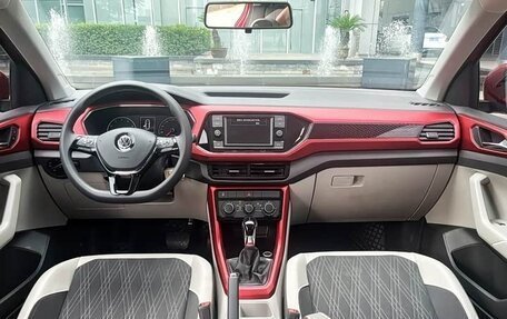 Volkswagen T-Cross I, 2020 год, 1 500 000 рублей, 6 фотография